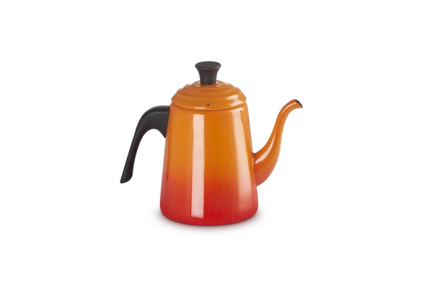Le Creuset Wasserkessel Drip In Ofenrot 2 Le Creuset Wasserkessel Drip In Ofenrot – Bild 2