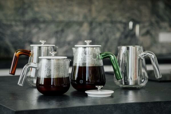 Carl Henkel Kaffeekanne X-TRACT-BREW ARCA, Amber Handle 4 Carl Henkel Kaffeekanne X-TRACT-BREW ARCA, Amber Handle – Bild 4