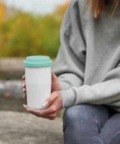 ASA Thermobecher Cup & Go In Weiß 0,2 Liter 7 ASA Thermobecher Cup & Go In Weiß 0,2 Liter -Bialetti-shop Cup and go white Haende