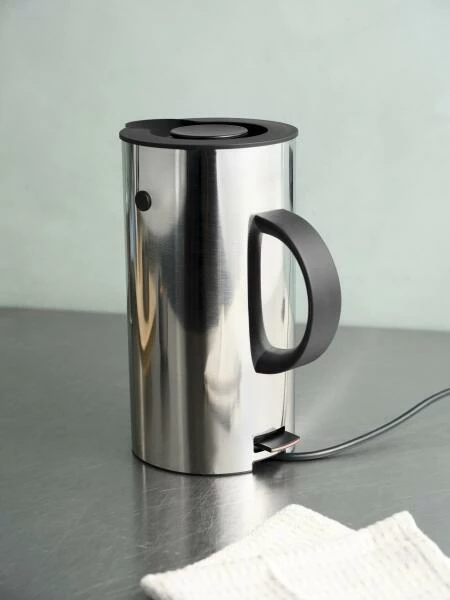 Stelton Wasserkocher EM77 1,5 L In Steel 3 Stelton Wasserkocher EM77 1,5 L In Steel – Bild 3